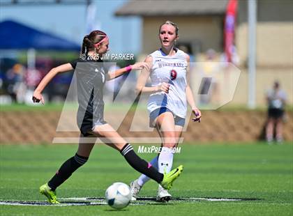 Thumbnail 2 in Wimberley vs. Randall (UIL 4A Soccer Division II Final) photogallery.