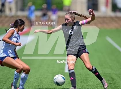 Thumbnail 1 in Wimberley vs. Randall (UIL 4A Soccer Division II Final) photogallery.