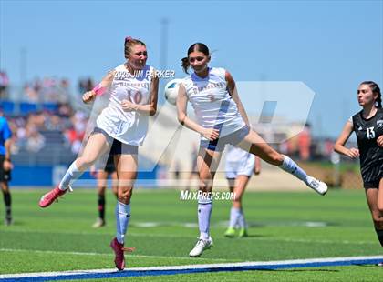 Thumbnail 1 in Wimberley vs. Randall (UIL 4A Soccer Division II Final) photogallery.