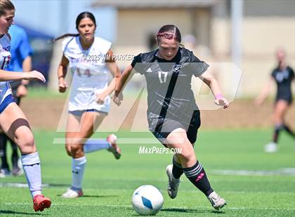 Thumbnail 2 in Wimberley vs. Randall (UIL 4A Soccer Division II Final) photogallery.