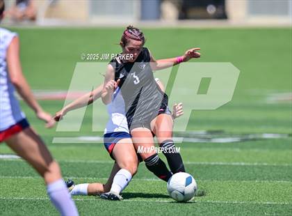 Thumbnail 3 in Wimberley vs. Randall (UIL 4A Soccer Division II Final) photogallery.