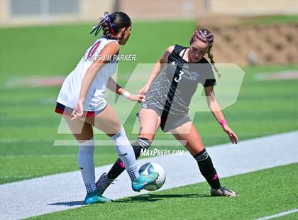 Thumbnail 2 in Wimberley vs. Randall (UIL 4A Soccer Division II Final) photogallery.