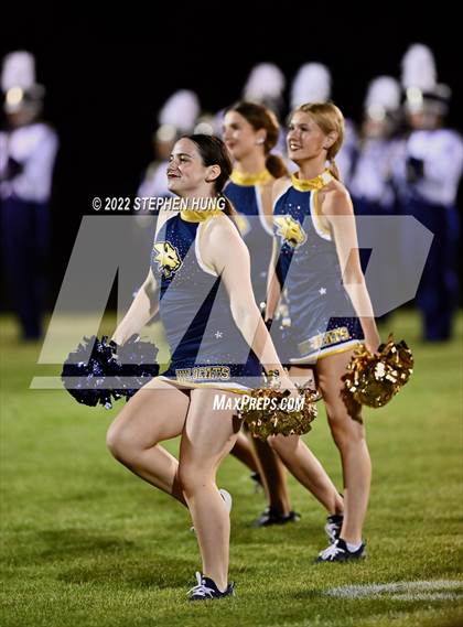 Thumbnail 2 in Neuqua Valley photogallery.