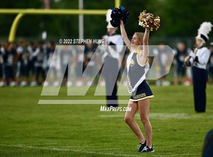 Thumbnail 2 in Neuqua Valley photogallery.