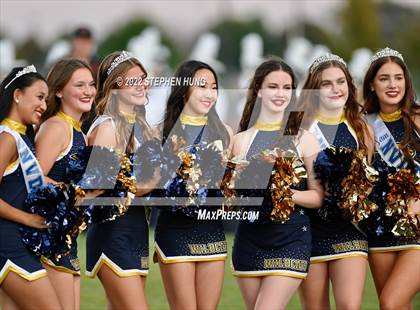 Thumbnail 3 in Neuqua Valley photogallery.