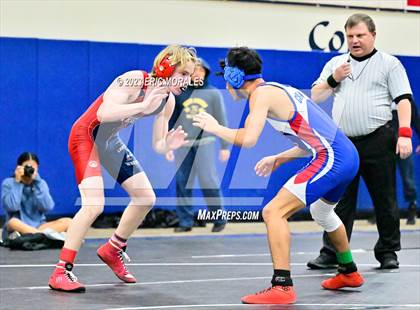Thumbnail 1 in San Diego City League Championship photogallery.