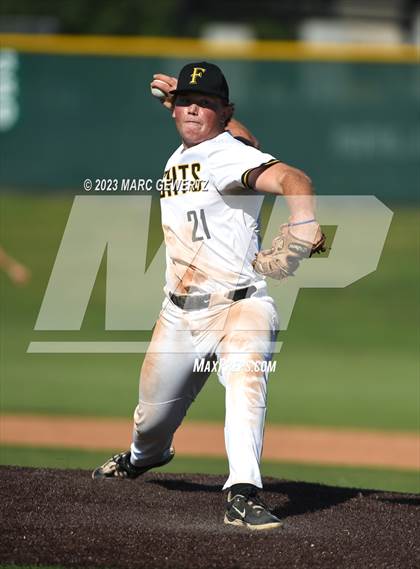 Thumbnail 1 in El Modena @ Foothill photogallery.