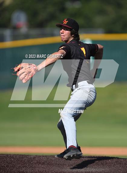 Thumbnail 1 in El Modena @ Foothill photogallery.