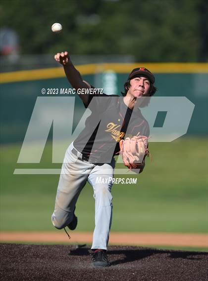 Thumbnail 2 in El Modena @ Foothill photogallery.