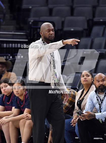 Thumbnail 1 in Montgomery vs. Oakland (CIF State D5 Final) photogallery.