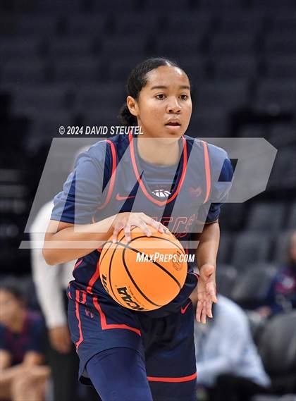 Thumbnail 2 in Montgomery vs. Oakland (CIF State D5 Final) photogallery.