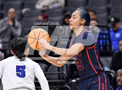 Thumbnail 1 in Montgomery vs. Oakland (CIF State D5 Final) photogallery.