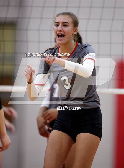 Thumbnail 1 in Braswell vs Northwest photogallery.