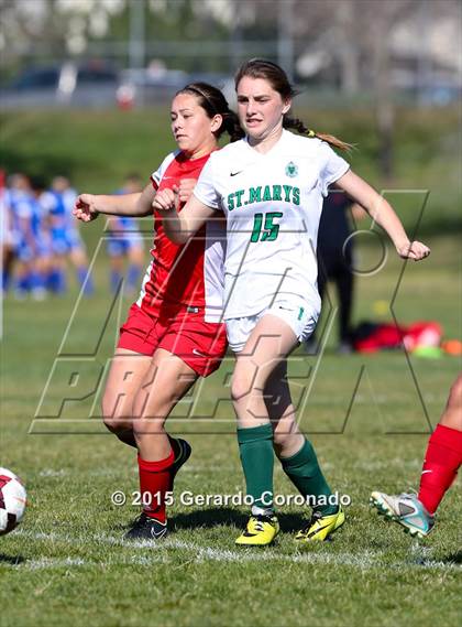 Thumbnail 2 in St. Mary's vs. Oakdale (Buffalo Cup) photogallery.