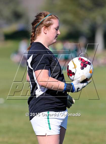 Thumbnail 1 in St. Mary's vs. Oakdale (Buffalo Cup) photogallery.
