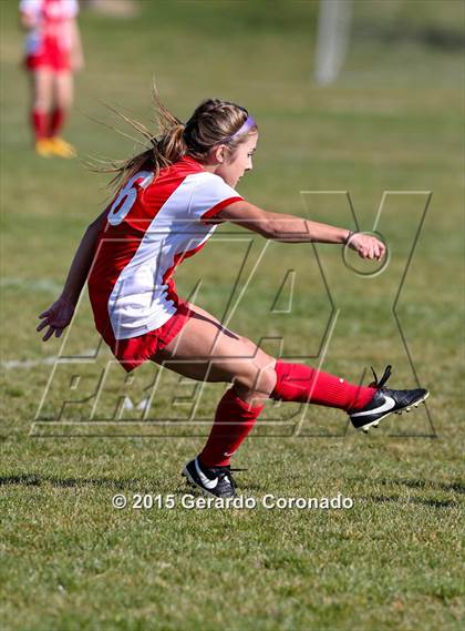 Thumbnail 2 in St. Mary's vs. Oakdale (Buffalo Cup) photogallery.