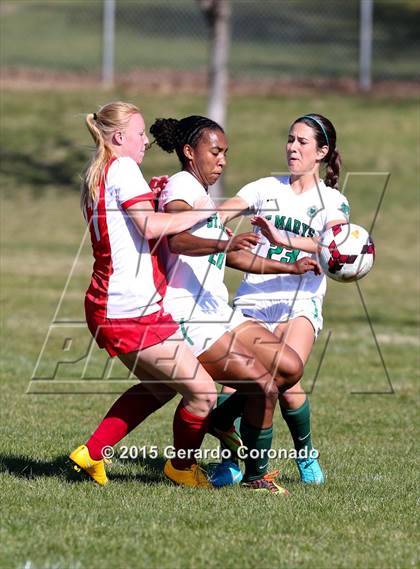Thumbnail 3 in St. Mary's vs. Oakdale (Buffalo Cup) photogallery.
