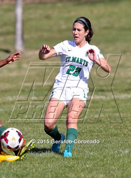 Thumbnail 2 in St. Mary's vs. Oakdale (Buffalo Cup) photogallery.
