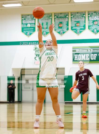 Thumbnail 2 in Bishop Ludden vs Central Square photogallery.
