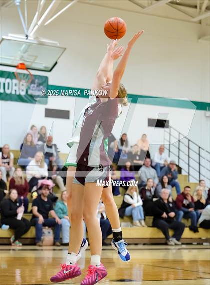 Thumbnail 3 in Bishop Ludden vs Central Square photogallery.