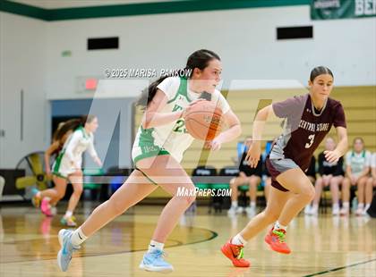 Thumbnail 1 in Bishop Ludden vs Central Square photogallery.