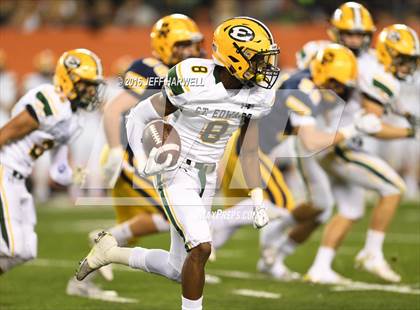 Thumbnail 3 in St. Ignatius vs. St. Edward photogallery.