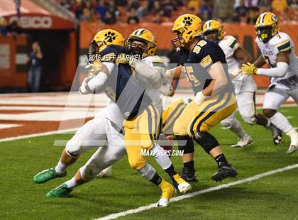 Thumbnail 2 in St. Ignatius vs. St. Edward photogallery.
