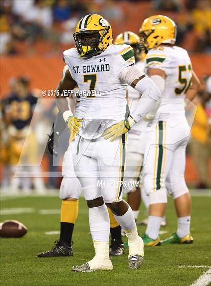 Thumbnail 2 in St. Ignatius vs. St. Edward photogallery.