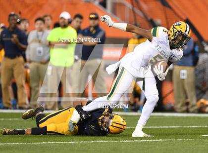 Thumbnail 1 in St. Ignatius vs. St. Edward photogallery.