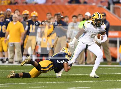 Thumbnail 2 in St. Ignatius vs. St. Edward photogallery.