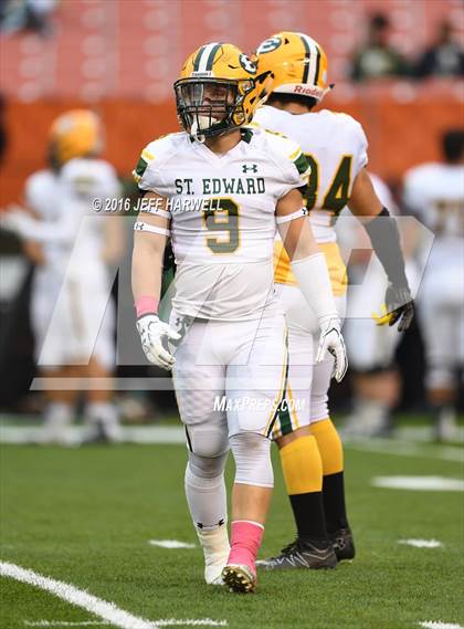 Thumbnail 2 in St. Ignatius vs. St. Edward photogallery.