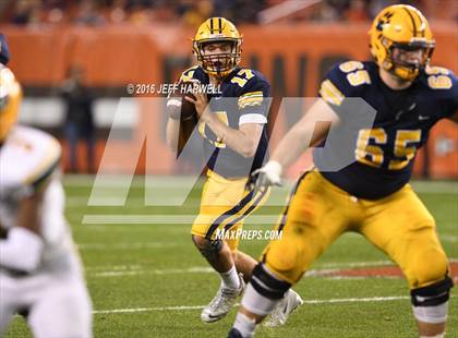 Thumbnail 2 in St. Ignatius vs. St. Edward photogallery.