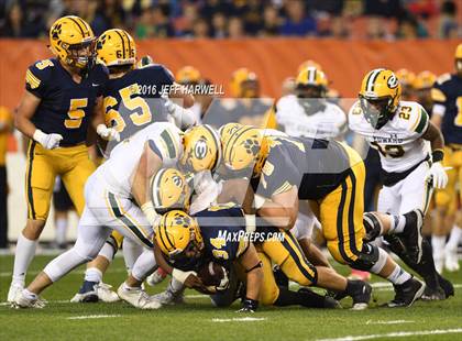 Thumbnail 2 in St. Ignatius vs. St. Edward photogallery.