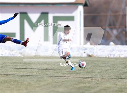 Thumbnail 2 in Alameda vs. Mullen (CHSAA 4A 1st Round Playoff) photogallery.