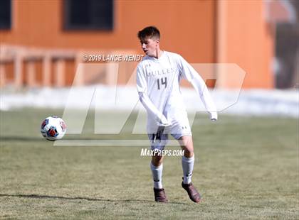 Thumbnail 3 in Alameda vs. Mullen (CHSAA 4A 1st Round Playoff) photogallery.