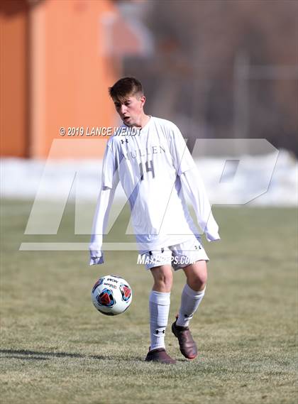 Thumbnail 2 in Alameda vs. Mullen (CHSAA 4A 1st Round Playoff) photogallery.