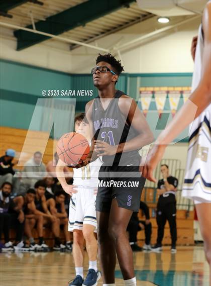 Thumbnail 3 in Elk Grove vs. Sacramento photogallery.