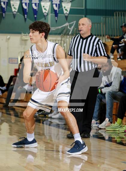 Thumbnail 2 in Elk Grove vs. Sacramento photogallery.