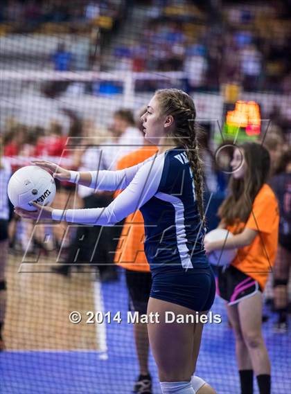 Thumbnail 1 in Montrose vs. Valor Christian (CHSAA 4A Playoff) photogallery.
