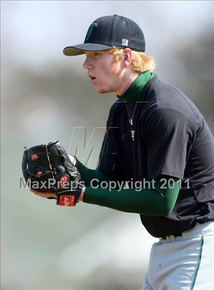 Thumbnail 2 in Loudoun Valley vs Tuscarora  photogallery.