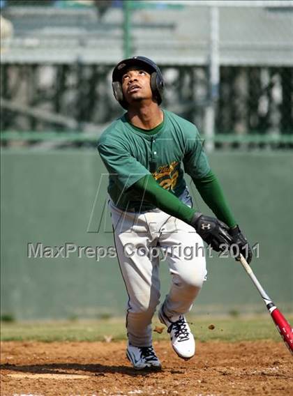 Thumbnail 2 in Loudoun Valley vs Tuscarora  photogallery.