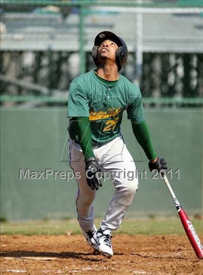 Thumbnail 3 in Loudoun Valley vs Tuscarora  photogallery.