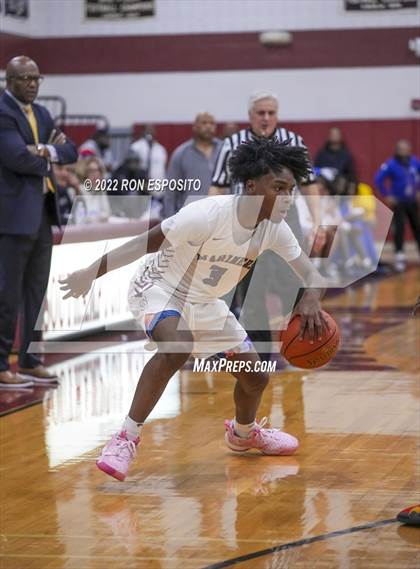 Thumbnail 1 in Riverhead vs Southampton ( Holiday Classic ) photogallery.