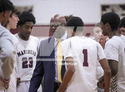 Thumbnail 2 in Riverhead vs Southampton ( Holiday Classic ) photogallery.