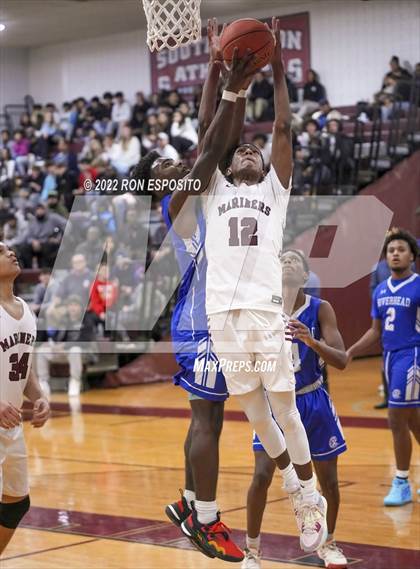 Thumbnail 3 in Riverhead vs Southampton ( Holiday Classic ) photogallery.