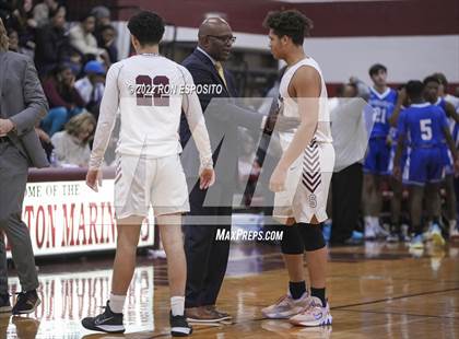 Thumbnail 2 in Riverhead vs Southampton ( Holiday Classic ) photogallery.
