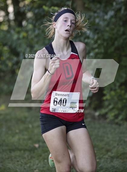 Thumbnail 2 in Riverview Health Invitational photogallery.