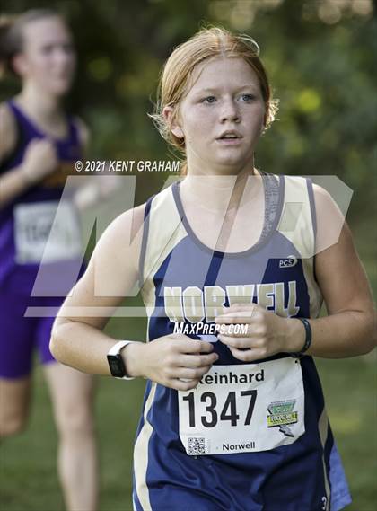 Thumbnail 2 in Riverview Health Invitational photogallery.