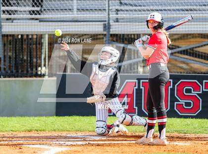 Thumbnail 2 in Purcell @ Mustang photogallery.