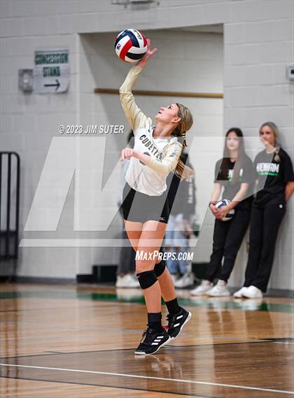 Thumbnail 3 in D'Hanis vs Round Top-Carmine (UIL 1A Region IV Semifinal) photogallery.